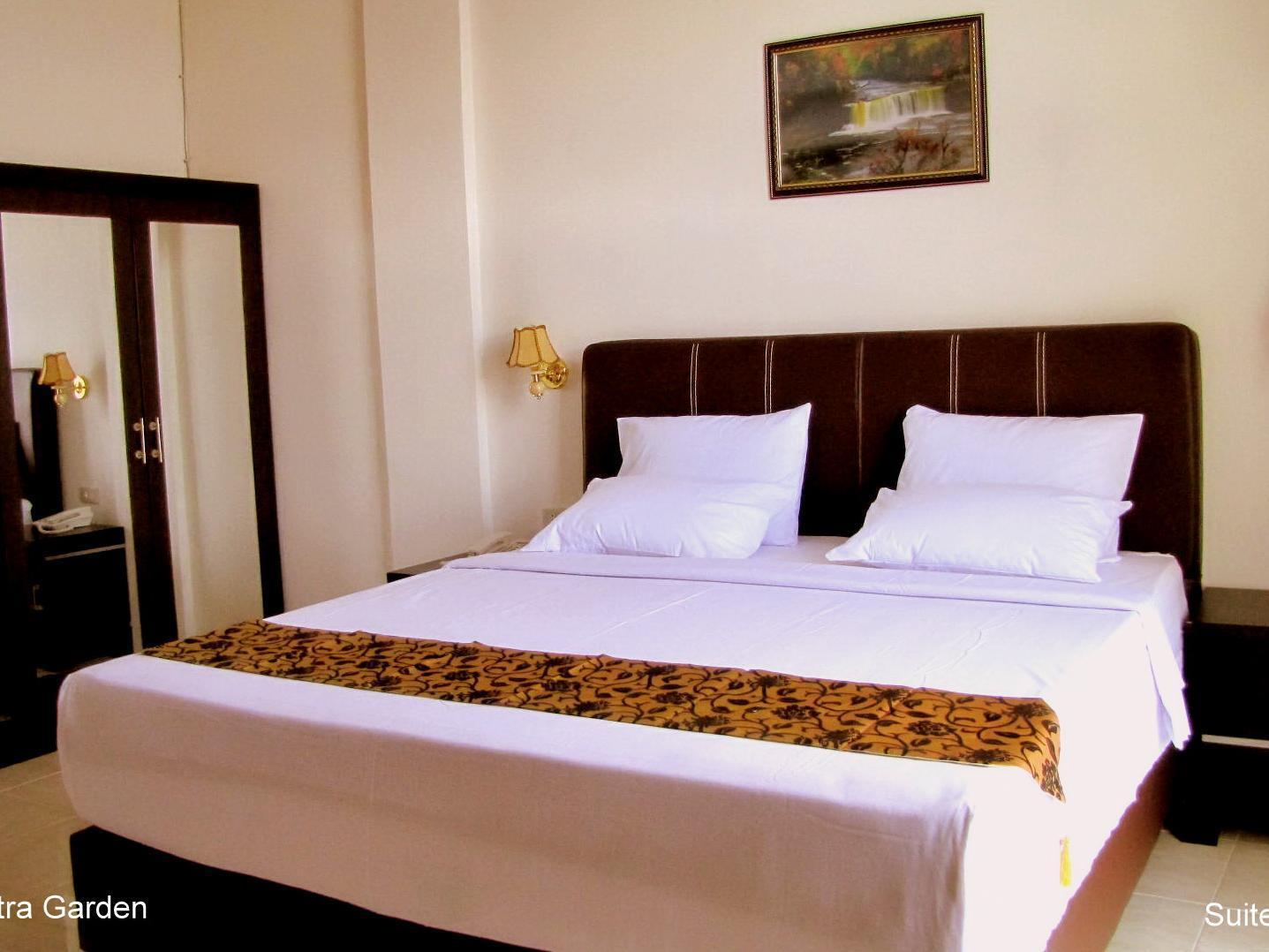 Hotel Mitra Garden Pangkal Pinang Eksteriør billede